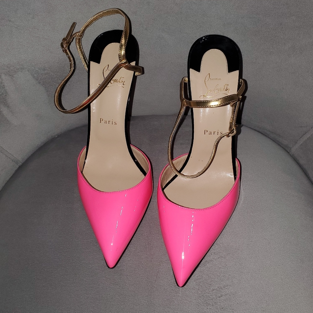 COPY - Christian Louboutin Riverina Heel